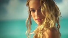 泳装超模沙滩性感写真 比基尼勾勒完美曲线