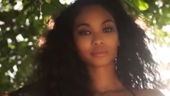 "芭比娃娃"被落在海滩 被人“捡到”化身女王