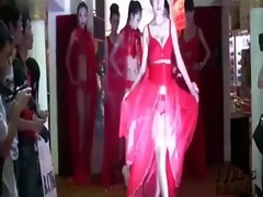 2011健尔弹内衣秀part1