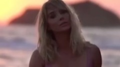 欧美性感风 红唇情郎毫不吝啬大秀丰满翘臀尽显火辣诱惑