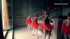 感恩节盛装巨制 超模Catherine McNeil 美国Neiman