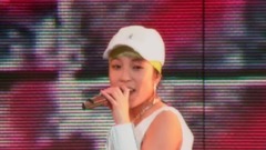 宝儿2004爱诚巡回演唱会