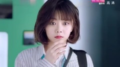 电视剧<浪花一朵朵>谭松韵突袭游泳馆唐一白半裸被看光