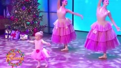 Watch Our Favorite Tiny Dancer Perform the Nutcracker with the New York City Ballet (1)