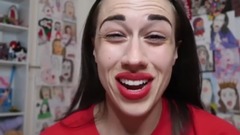 GUMMY FOOD VS. REAL FOOD!