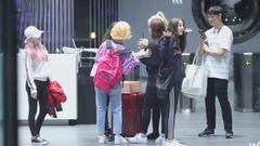 ELRIS - ELRIS THE SHOW下班