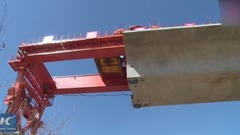 中国的高铁技术到底有多牛,外国争着请我们去架铁路!