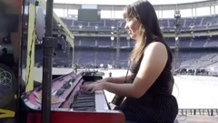 Coldplay inviting a fan to soundcheck with them (San Diego)