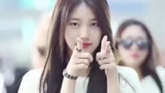 秀智被自己蜡像吓怕 连续七小时不能动手震