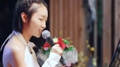 周冬雨唱<遗失的美好>音色超美 一开口就听醉了