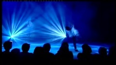 "跳出我天地"表演