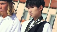 王源杂志海边拍摄花絮