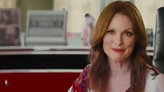 <王牌特工2:黄金圈>火力全开 飞车枪战爆炸花式开打