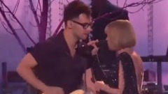 Am2Pm - 我记得我在想:我们走出困境了吗