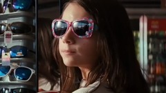 电影<金刚狼3>燃爆了! X-23战斗力不输罗根