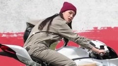 电影<侠盗联盟>发布舒淇特辑 "百变女贼"撩拨土豪