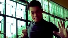 安吉丽娜-庐·贝加