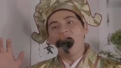 曾是星爷黄金配角,离开星爷后再无作品,如今走穴为儿治病