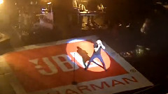 Maroon 5 - Love Somebody