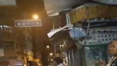 Temple street night market