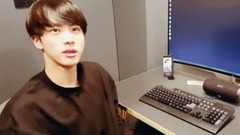 BTS LIVE WORLD WIDE HANDSOME JIN Day Live 中文字幕 17/12/04 (小梧桐中字)