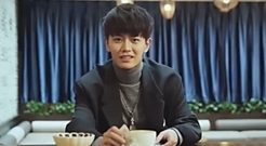 任嘉伦VOGUE真星话问答 17/12/06