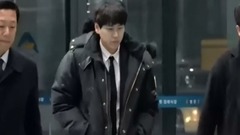 李宣美 郑采妍 孝琳 尹宝拉 金泫雅 前往金钟铉灵堂悼念