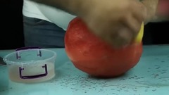 西瓜还可以这样切?大神花式切西瓜,这技能我给满分!