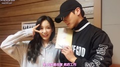 钟铉的蓝夜电 泰妍cut