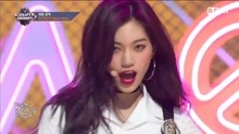 Weki Meki - La La La - M COUNTDOWN 现场版 18/02/22