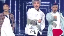 EXO-CBX - Blooming Day - SBS人气歌谣 现场版 18/04/15