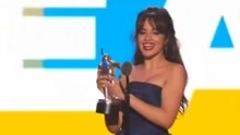 年度艺人: Camila Cabello