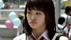 世界は恋に落ちている