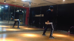 I Am Lay 模仿舞蹈