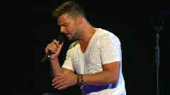 Fuego de Noche,Nieve de Dia