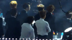 台下看Shirt反应