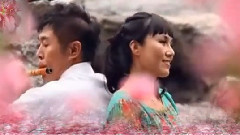 桃花开满三月天