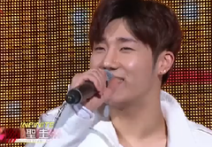 2015超级巨星红白艺能大赏 自我介绍&新年祝福 15/02/18