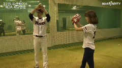 Pro棒球赛开幕式 试球练习