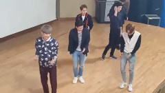 Call Me Baby 舞蹈示范 (未播出片段)