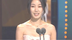 林智妍获得新人奖 - 51届大钟电影节 现场版 14/11/21