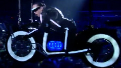 Black Eyed Peas - Rocking to the Beat