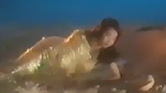 爱上一个爱我也爱她的人