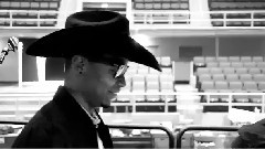 TourLife Austin Sings Michael Jackson & George Strait & Gets Cowboy Hats