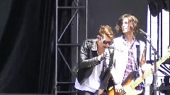 Hot Chelle Rae - Radio