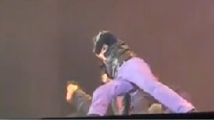 Quest Crew - 日本演出