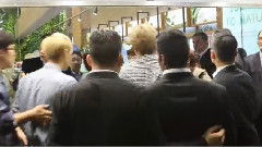 香港签名会退场