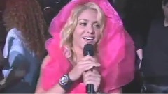 Shakira - Pienso En Ti