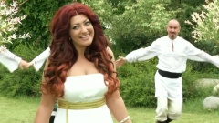 Целувай ме, мило либе