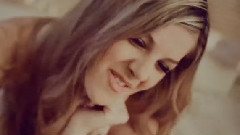 Arilena Ara - Business Class